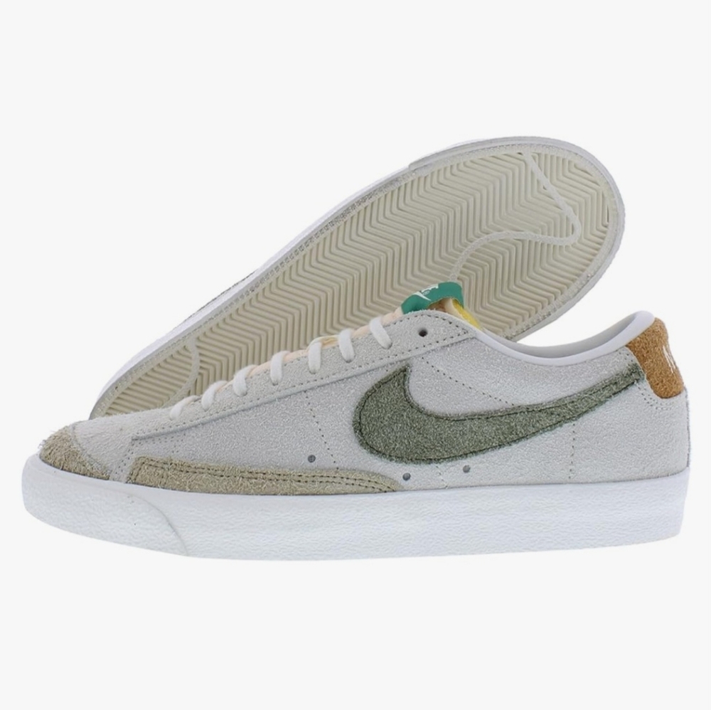 Nike Men's Classic Basketball Shoe